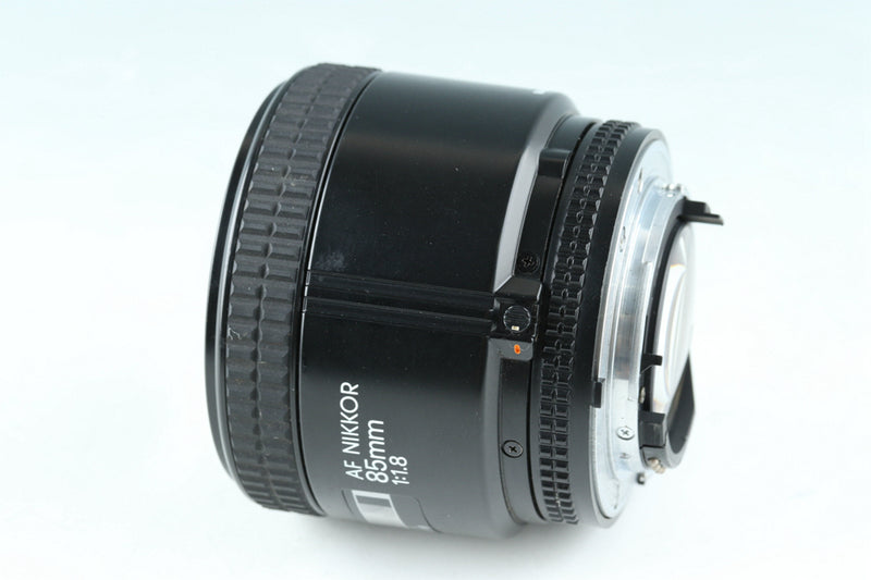 Nikon AF Nikkor 85mm F/1.8 Lens #42524A5