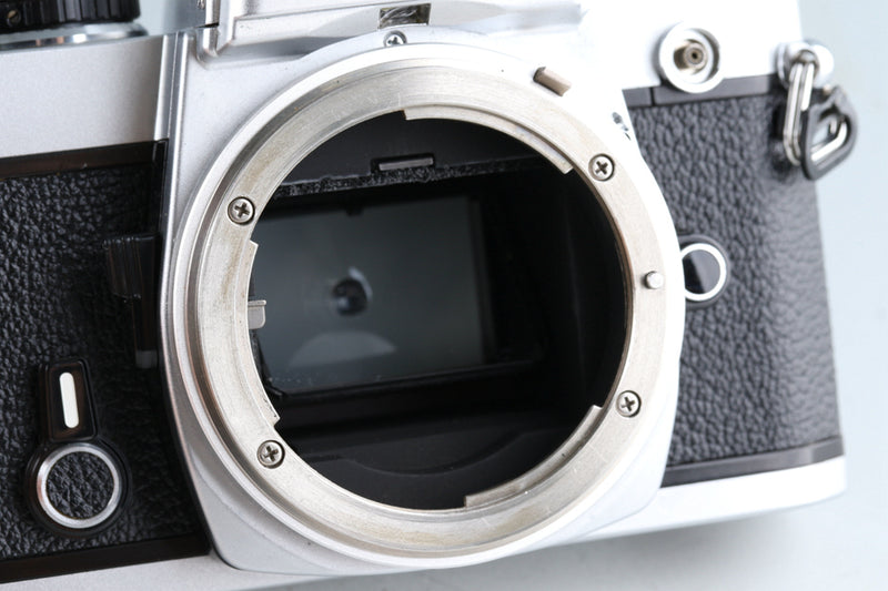 Nikon FE + Micro-NIKKOR 55mm F/3.5 Ai Lens #43236D3