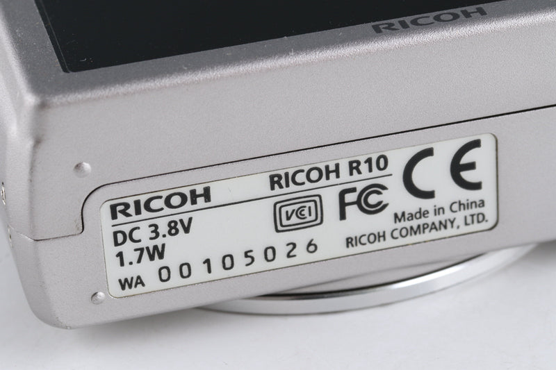 Ricoh R10 Digital Camera #43409M2