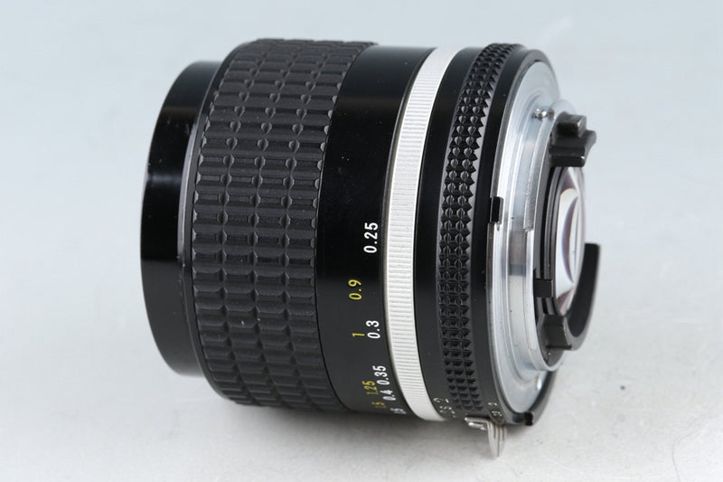 Nikon Nikkor 28mm F/2 Ais Lens #45105A4