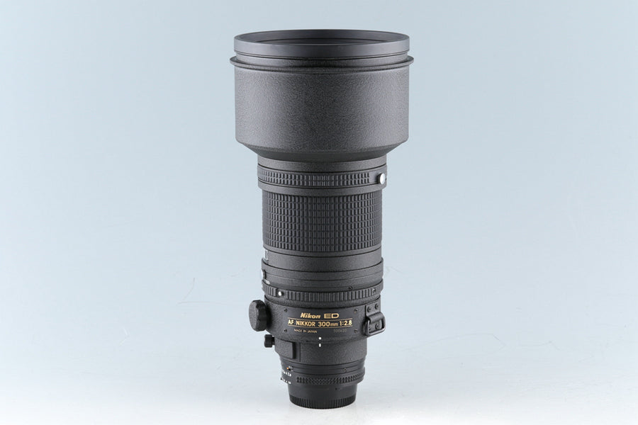 Nikon NIKKOR ED AF 300mm F/2.8 Lens With Case #45351A – IROHAS SHOP