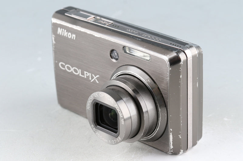 Nikon Coolpix S600 Digital Camera With Box #45467L4