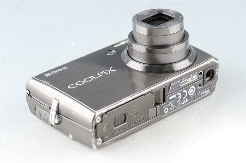 Nikon Coolpix S600 Digital Camera With Box #45467L4