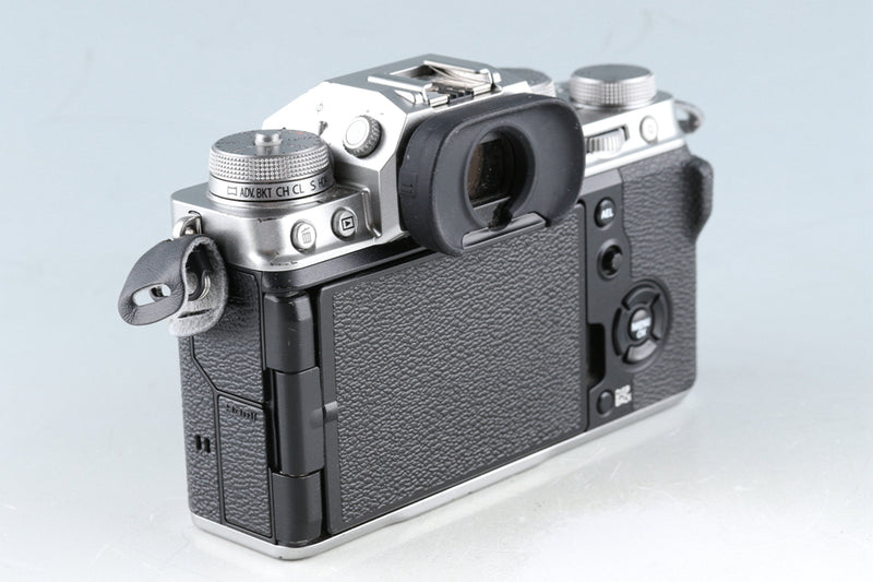 Fujifilm X-T4 Mirrorless Digital Camera With Box #46040T
