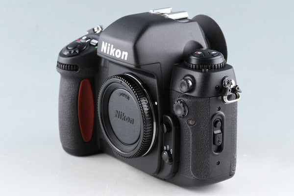 Nikon F100 35mm SLR Film Camera #46158F1