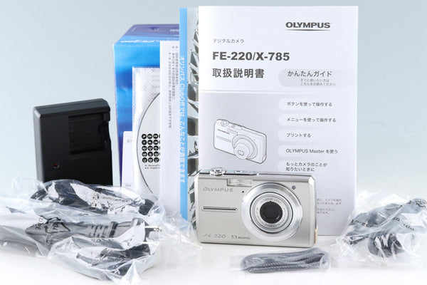 Olympus Camedia FE-220 Digital Camera With Box #46253L7