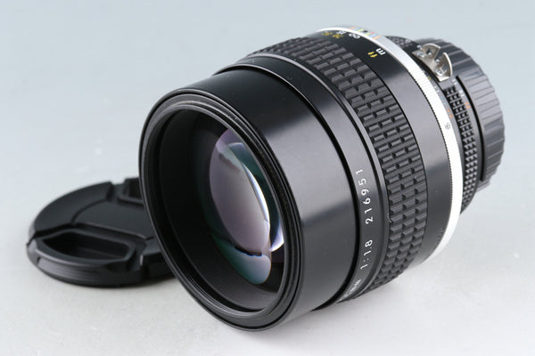 Nikon Nikkor 105mm F/1.8 Ais Lens #46658A6