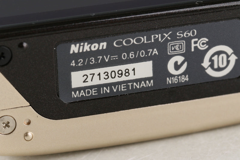 Nikon Coolpix S60 Digital Camera With Box #48269L4