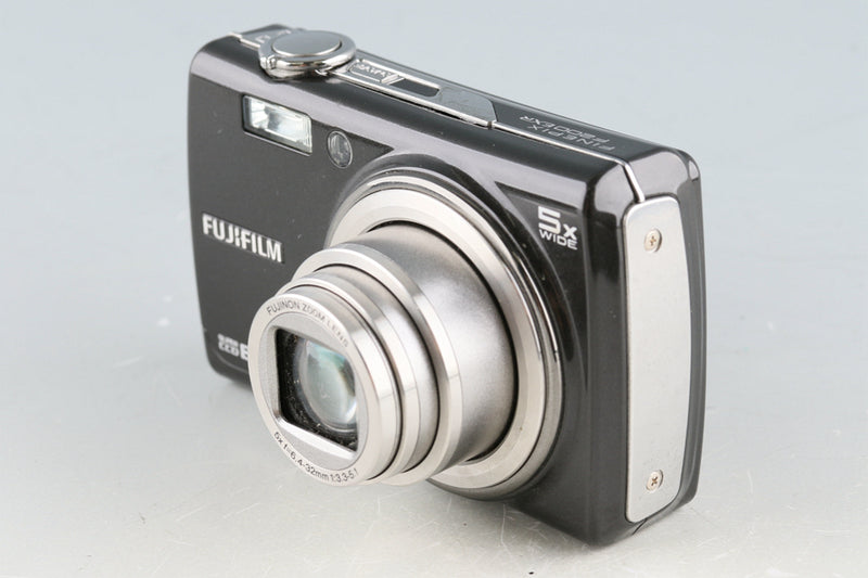 富士フイルムFujifilm FINEPIX F200EXR - デジタルカメラ