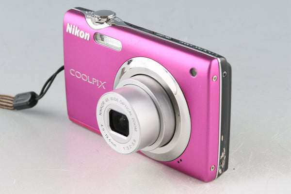 Nikon Coolpix S3000 Digital Camera #48286I