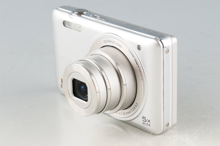 【未使用品】　OLYMPUS VG-120 シルバー　コンパクトデジタルカメラ 未使用品】 OLYMPUS VG-120 シルバー コンパクトデジタルカメラ