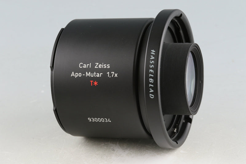 HASSELBLAD Tele-Superachromat T* 300mm F/2.8 Lens + Apo-Mutar 1.7x