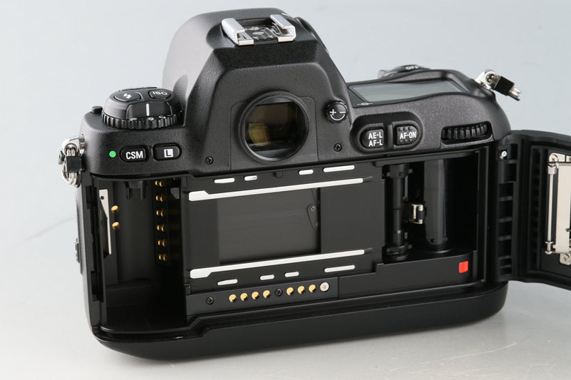 Nikon ニコンF100 フィルムカメラ　Micro Nikkor 105mm視認性に問題ない程度です