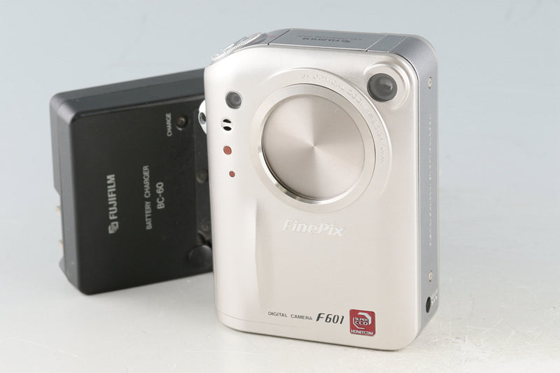 FinePix F601・使用説明書のみ - デジタルカメラ