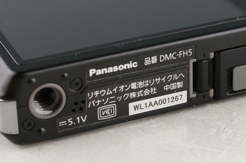 Panasonic Lumix DMC-FH5 Digital Camera *Japanese version only