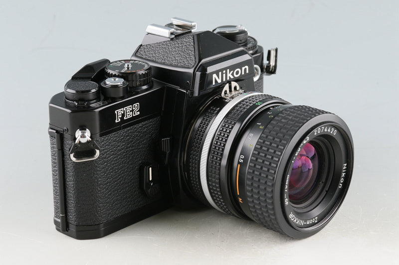 Nikon FE2 + Zoom-Nikkor 35-70mm F/3.3-4.5 Ais Lens #49367D3