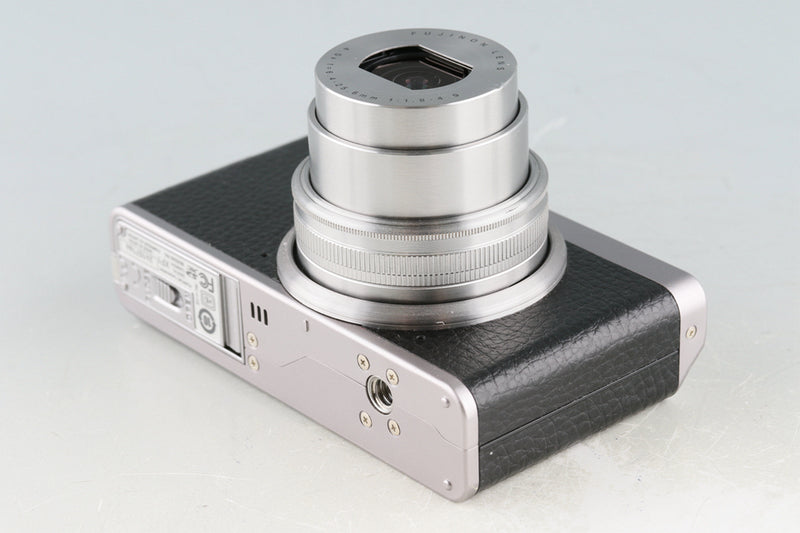 Fujifilm XF1 Digital Camera With Box #49836L9