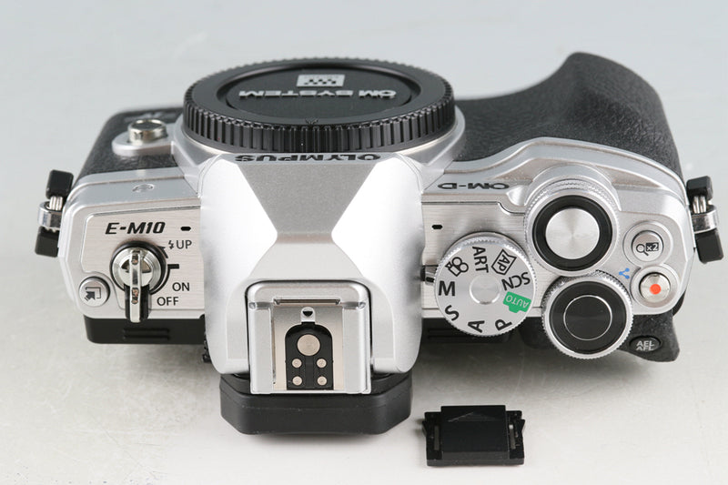Olympus OM-D E-M10 Mark IV + M. Zuiko Digital 14-42mm F/3.5-5.6 + 40-150mm F/4-5.6 Lens With Box *Shutter Count:1601 #49879L6