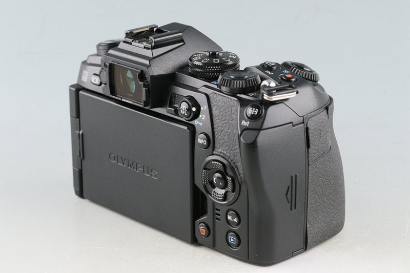 Olympus OM-D E-M1 Mark II Mirrorless Digital Camera *Sutter Count:17582 #50209D5