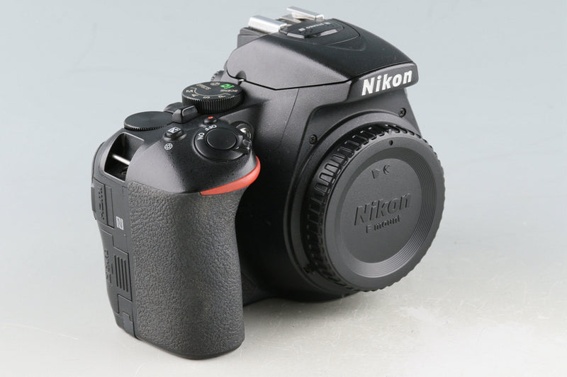 Nikon D5600 Digital SLR Camera With Box *Sutter Count:79409 