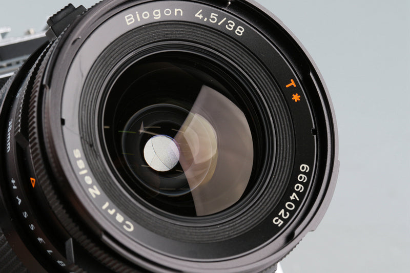 Hasselblad SWC/M Carl Zeiss Biogon T* 38mm F/4.5 Lens + A12 #50392E2