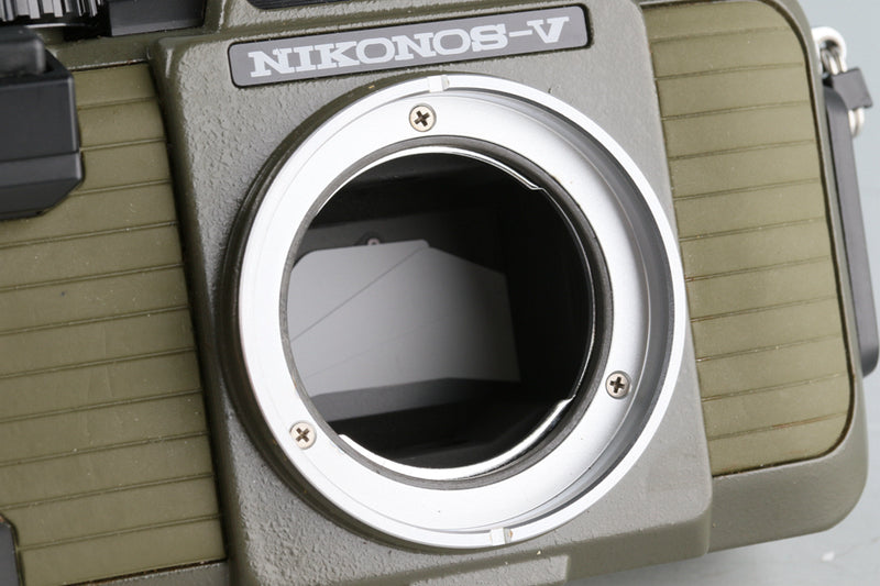 Nikon Nikonos V + W Nikkoor 35mm F/2.5 Lens With Box #50592L4 ...