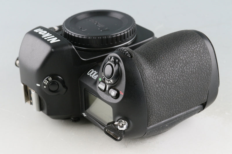 Nikon F100 35mm SLR Film Camera #50899F3
