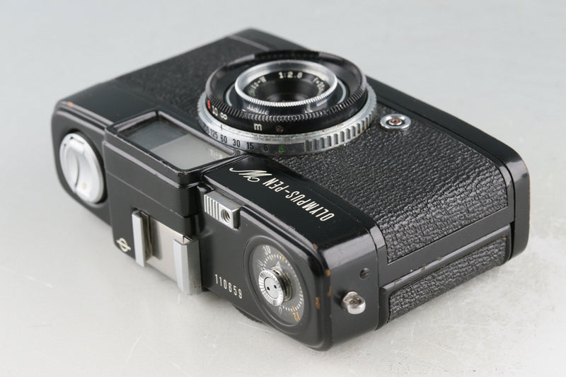 Olympus-PEN W 35mm Half Frame Camera #50922D4