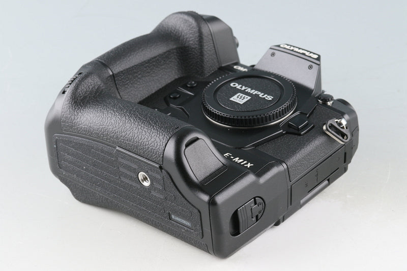 Olympus OM-D E-M1X Mirrorless Digital Camera With Box #51096L6