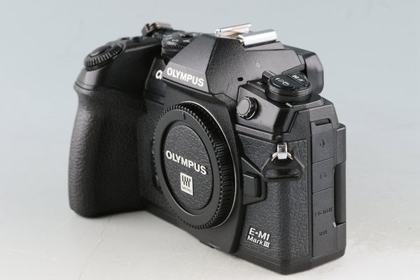 Olympus OM-D E-M1 Mark III Mirrorless Digital Camera *Shutter Count:305777 #52161E3